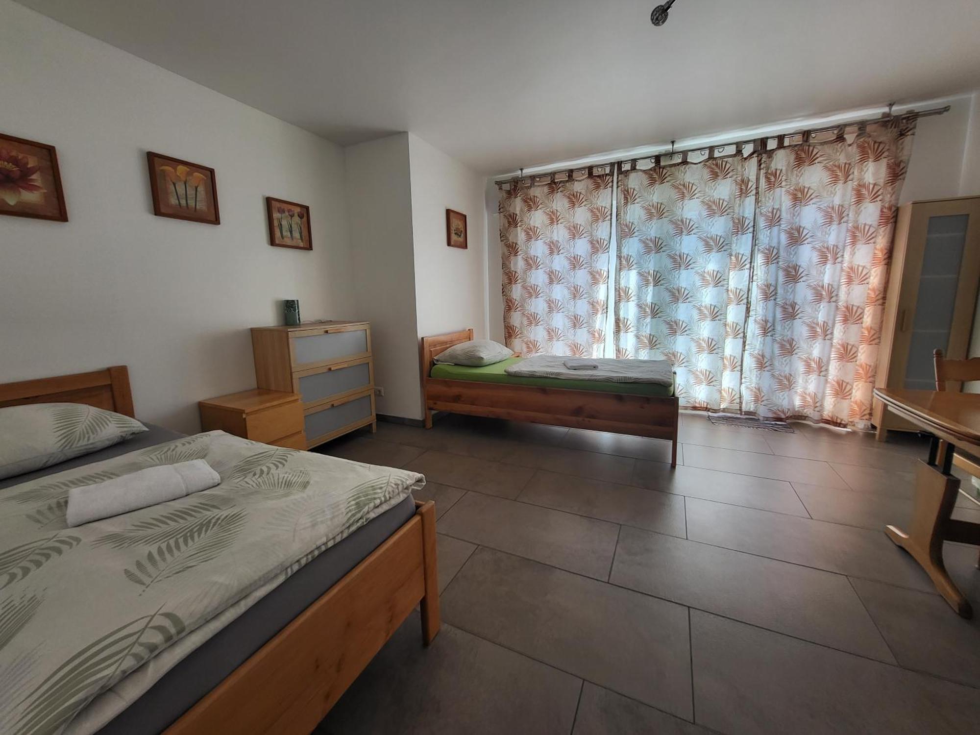 Seelze-Letter Monteurzimmer / Apartment / Messezimmer Pokoj fotografie
