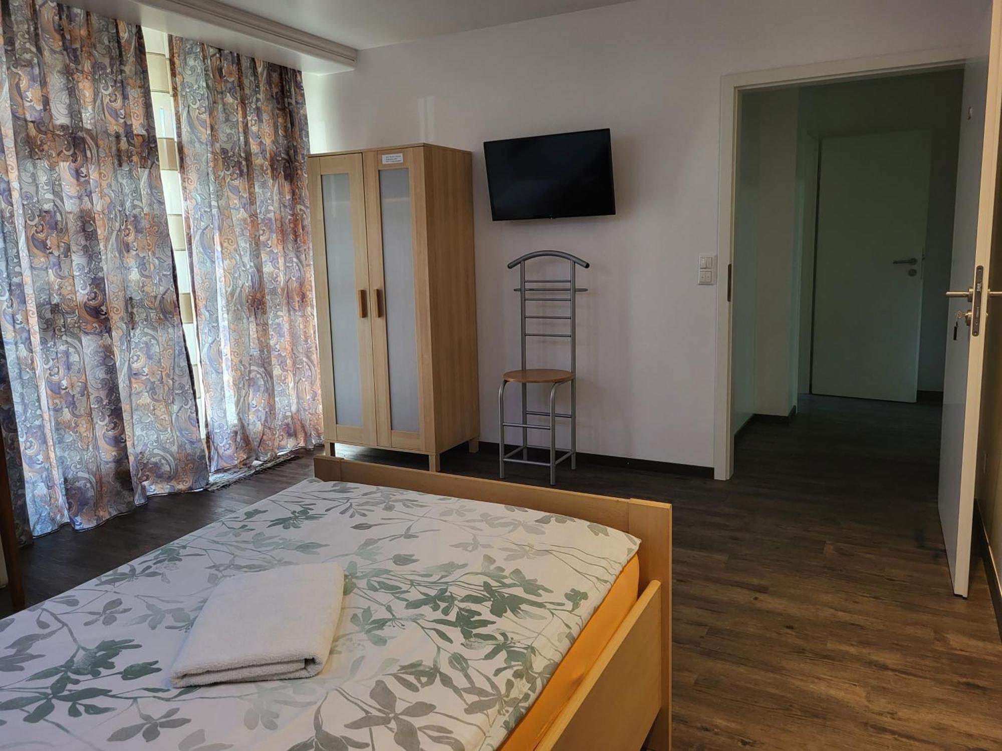 Seelze-Letter Monteurzimmer / Apartment / Messezimmer Pokoj fotografie